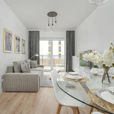Stylish One Bedroom In With Free Parking And Balcony By Renters 아파트 *